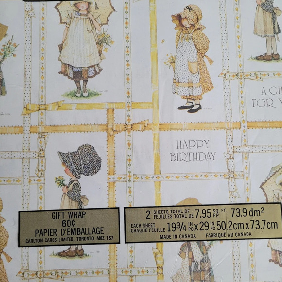 3/$25 NWT Carlton Cards Vintage Holly Hobbie Gift Wrap Wrapping Paper Canada - Picture 2 of 2